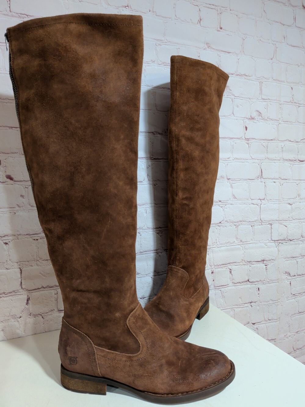 BORN Women's Borman Rust Fashion Boots Round Toe Sz 7.5 Knee High Back Zip